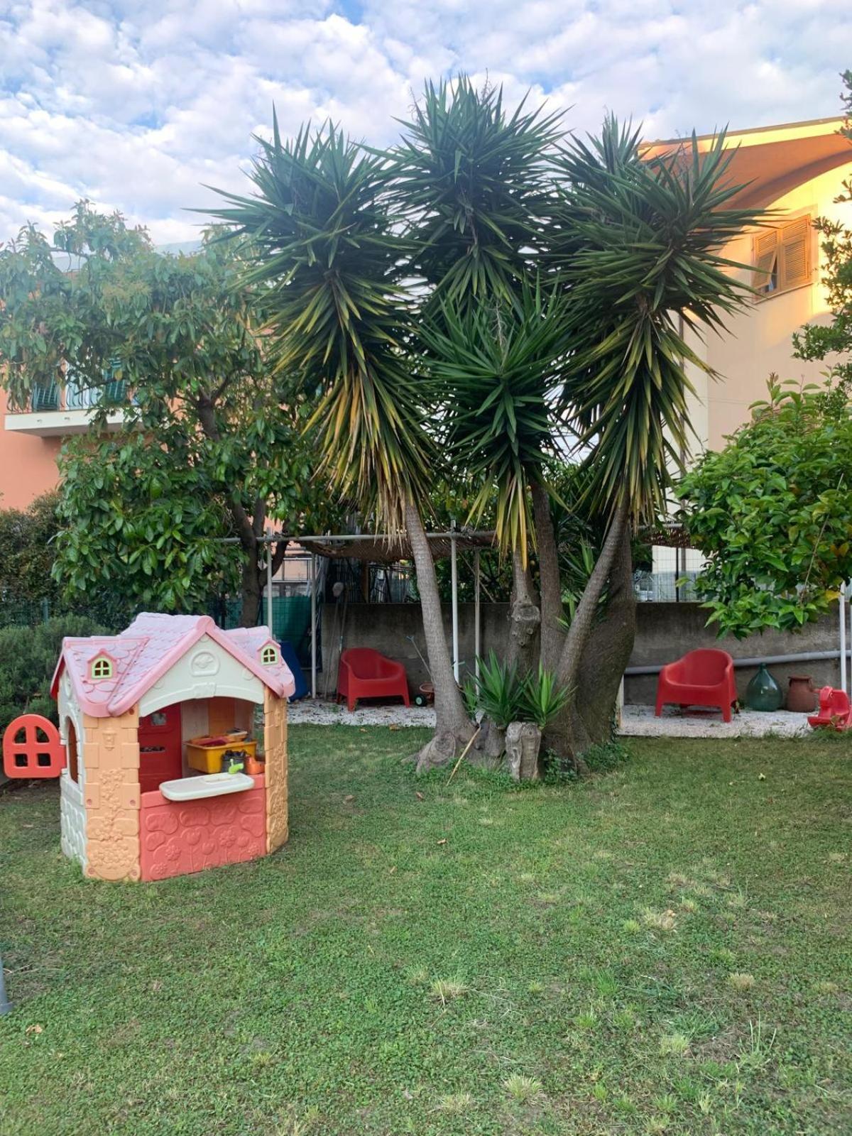 B&B La Magnolia Savona Bagian luar foto
