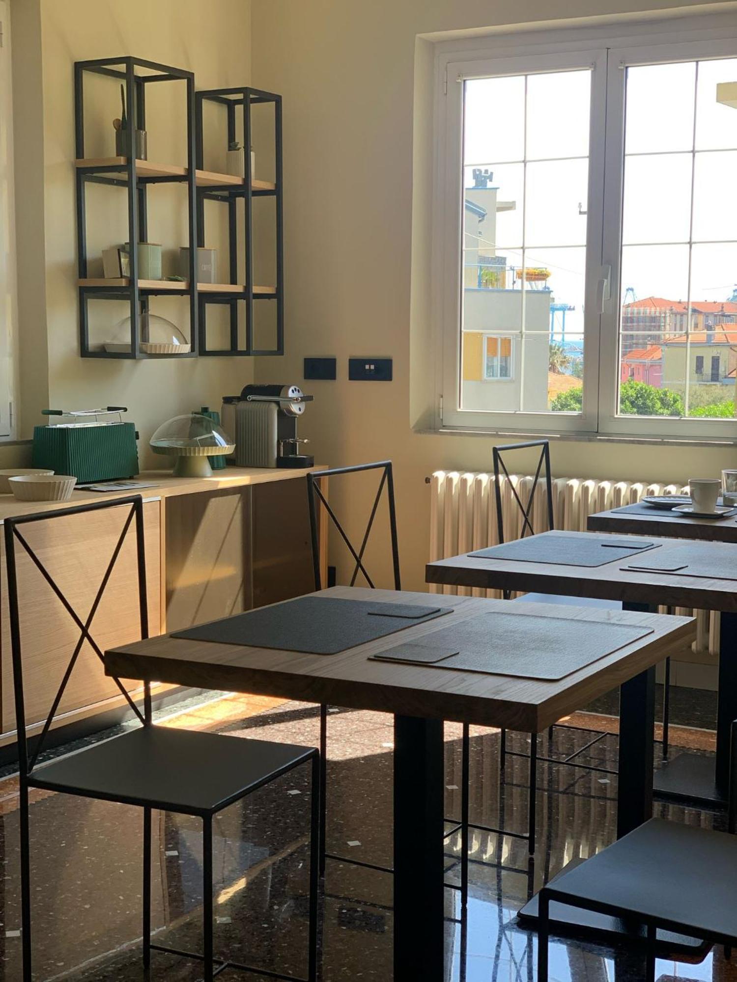 B&B La Magnolia Savona Bagian luar foto